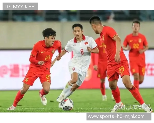 国足选帅困境加剧11月热身赛计划或需重新调整